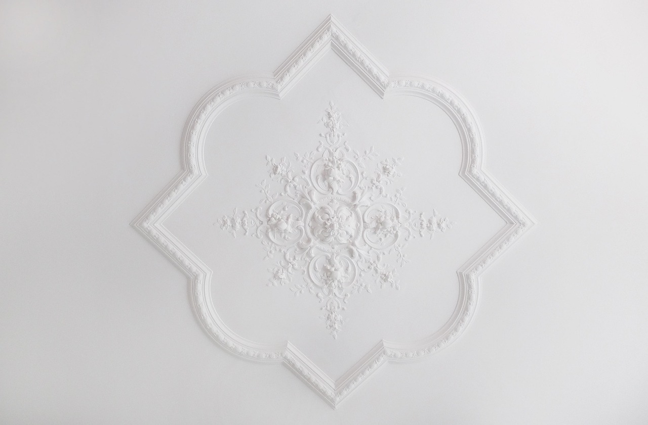 Moulures et Cimaises